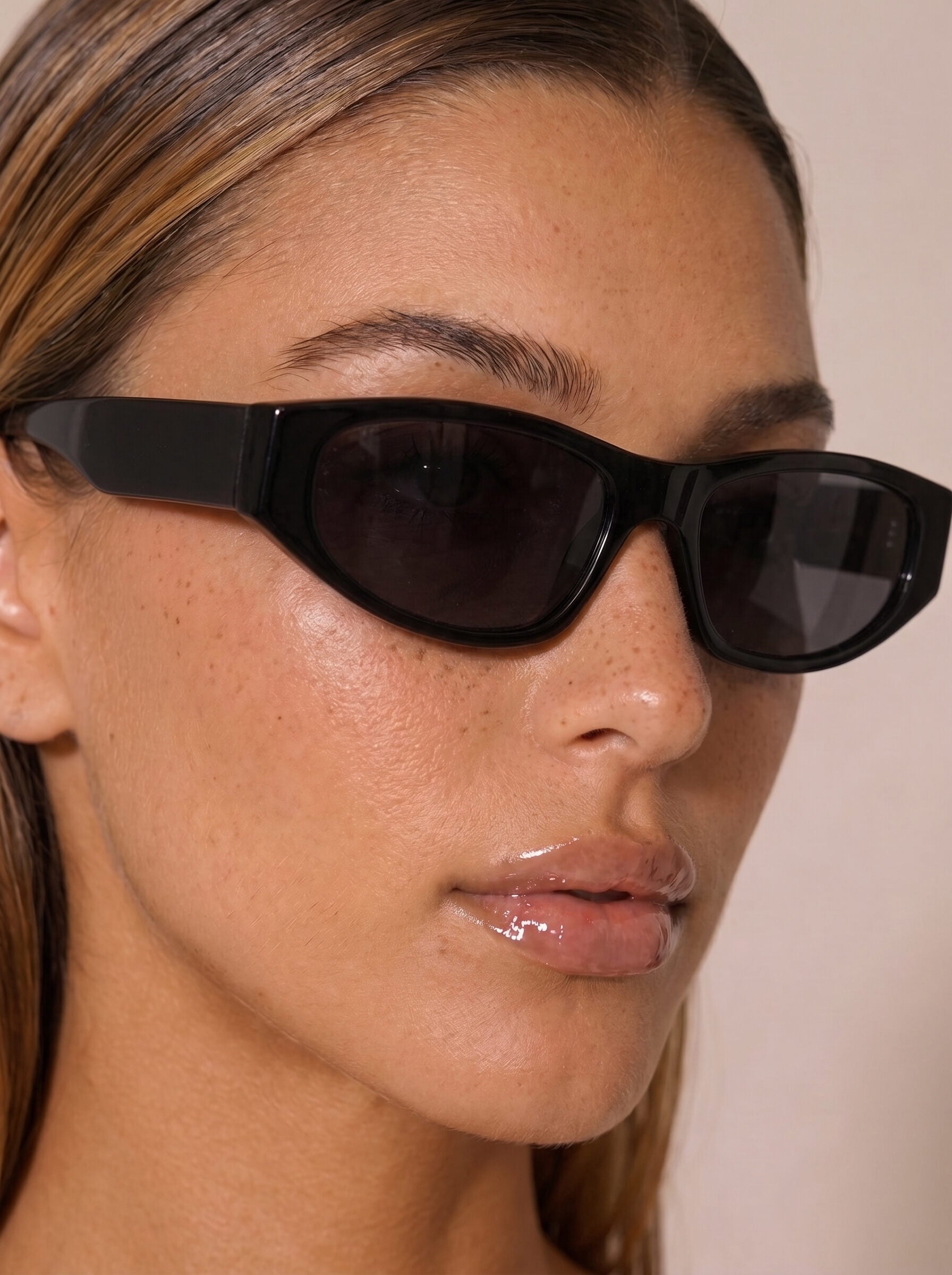 Gia - Black - Smoke Lens - Polarized